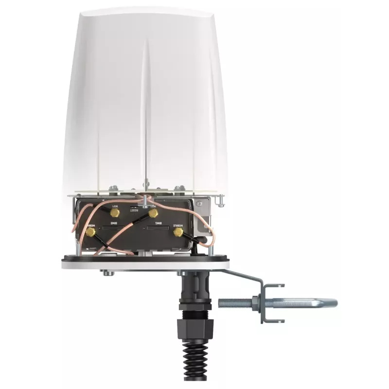 Visvirziena antena QuWireless QuSpot A950S