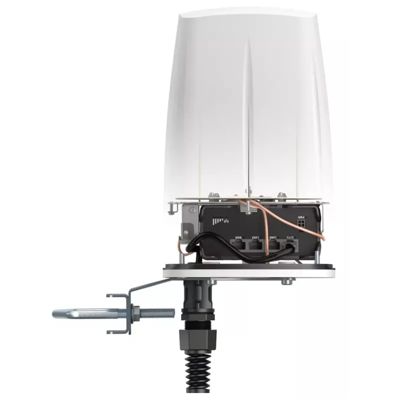 Visvirziena antena QuWireless QuSpot A950S