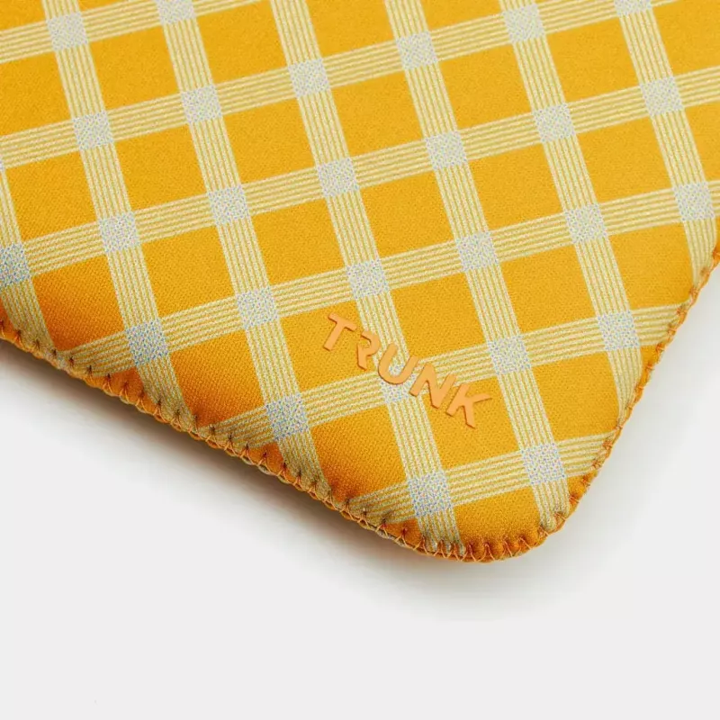 Uzmavu futrālis Trunk Neoprene Sleeve TR-ALSPRO13-CYT 33 cm Dzeltens