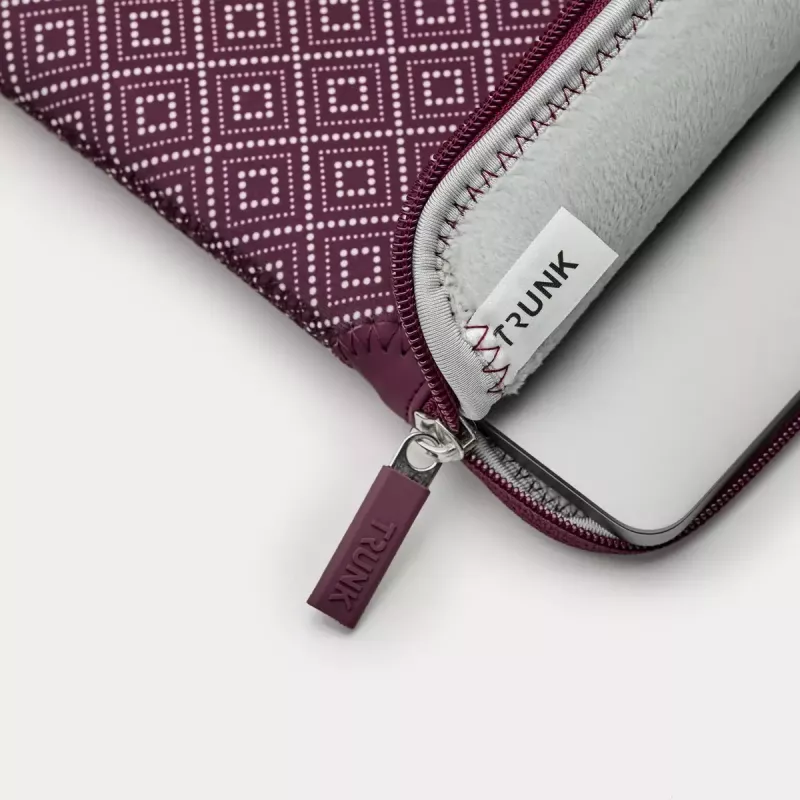 Uzmavas futrālis Trunk TR-ALSPRO13-WRH 33 cm sarkans