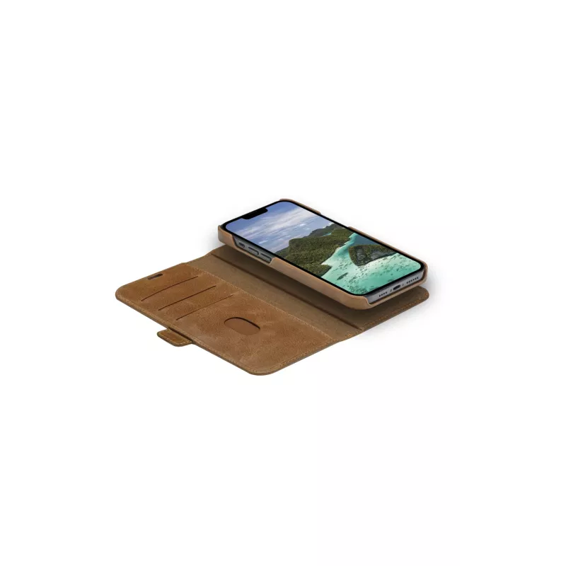 Folio Case dbramante1928 Lynge iPhone 14 Plus Tan 3 Card Pockets