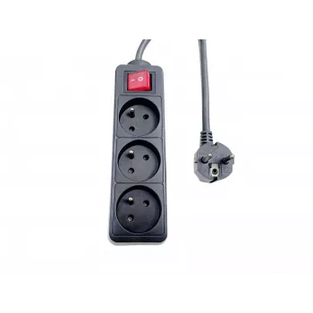 Microconnect MC-PSOO030150FRB strāvas pagarinātājs 1.5 m 3 maiņstrāvas kontaktligzdas Iekštelpu Melns
