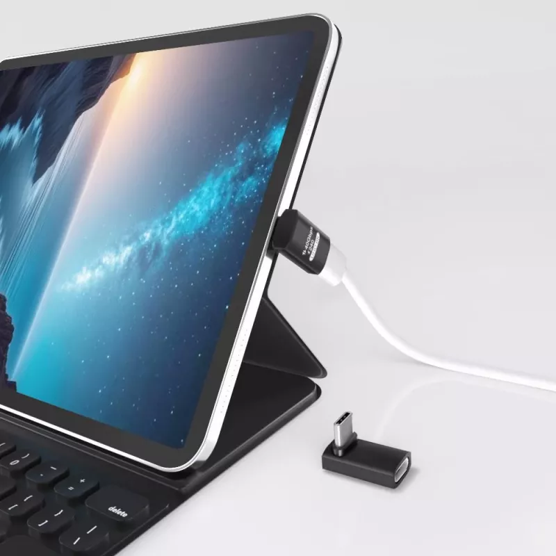 USB4 kabelis MicroConnect USB4-CCFAS90-240W — 240W Power Delivery, 40 Gbps datu pārraide, USB-C uz USB-C