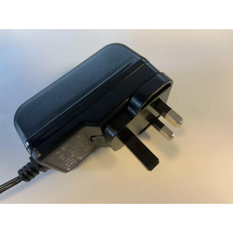 Vivolink VLPSUPLUG-UK barošanas spraudņa adapteris Tips G (UK) melns