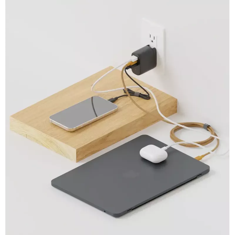 Fast GaN lādētājs Native Union Fast Gan Charger Pd 67W balta Intl 2C1A USB‑C 2 pieslēgvietas 67W AC 100–240V aizsardzība pret pārstrāvu, pārspriegumu, pārkaršanu