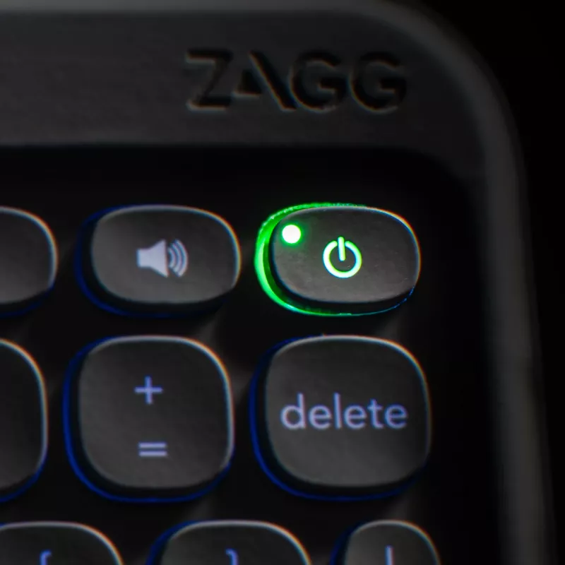 ZAGG tastatūra Pro Keys ar skārienpaliktni-Apple-iPad 10.2-Melns/Pelēks-Vācu