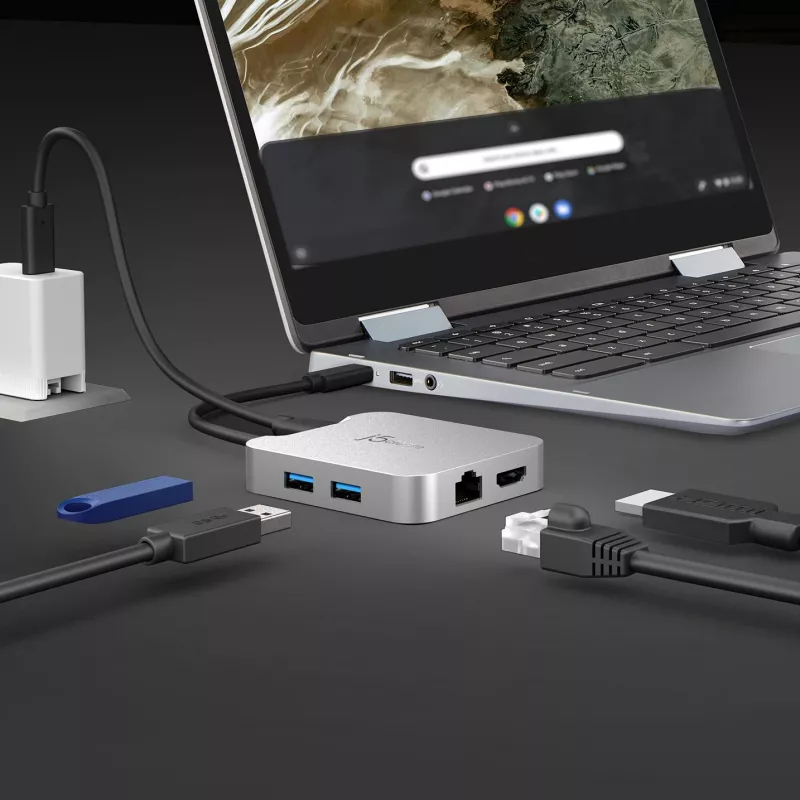 j5create JCD391 4K60 Elite USB-C® PD vairāku pieslēgvietu adapteris, sudraba krāsa