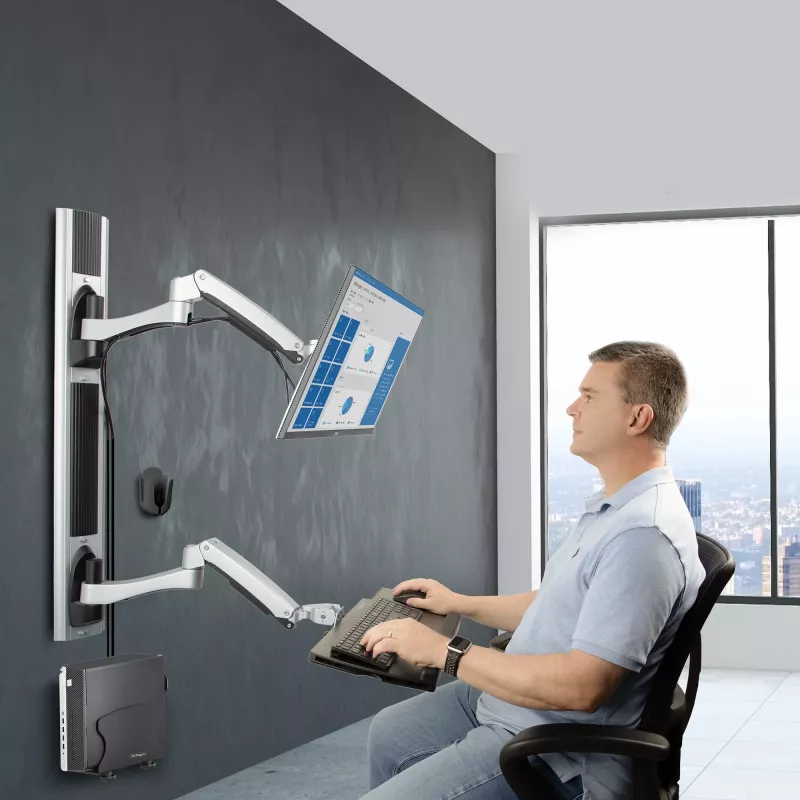 StarTech.com Sienas montāžas darbstacija, VESA stiprinājums 32 collu monitoriem (22 mārciņas/10 kg), pilnībā locīklu viena monitora stiprinājums un tastatūras paliktnis ar galda datora/PC kronšteinu, stāvgalds