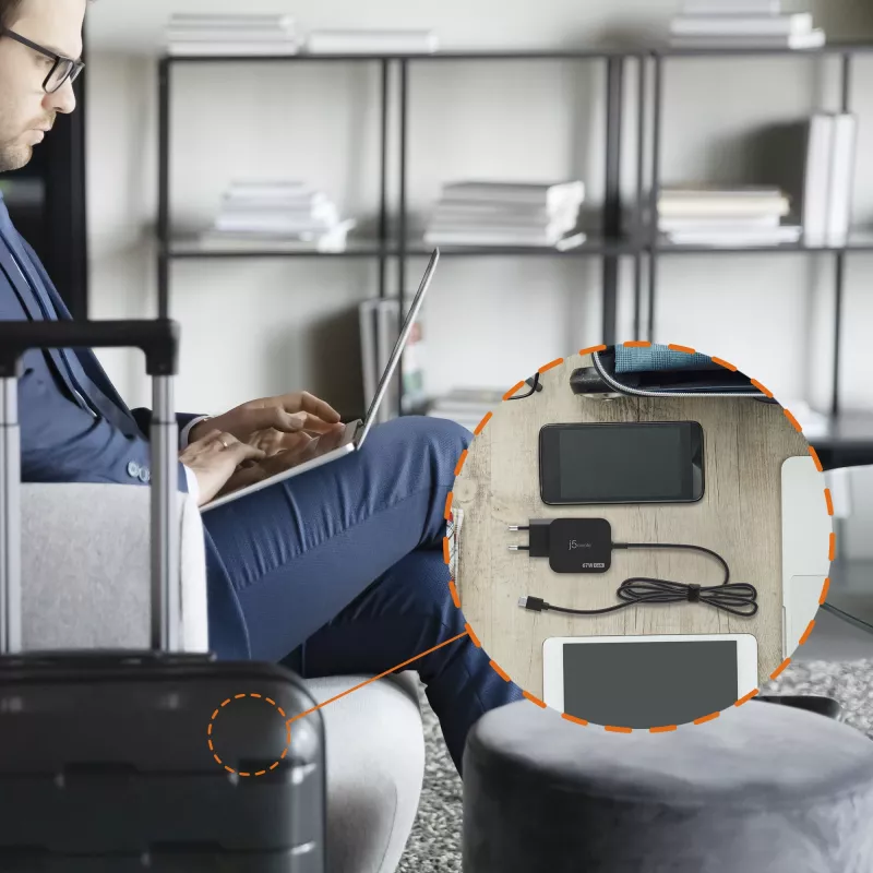j5create JUP1565DC 67W GaN PD USB-C® mini lādētājs ar 6 veidu līdzstrāvas savienotājiem, ES, melns