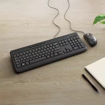 Incase Designed by Microsoft Wired Desktop 600 tastatūra pele iekļauta universāla USB QWERTY itāļu melna