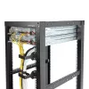 StarTech.com daudzvirzienu vertikāls serveru statņa kabeļu pārvaldības D veida gredzens 2,4 x 3,9 collas (6 x 10 cm)