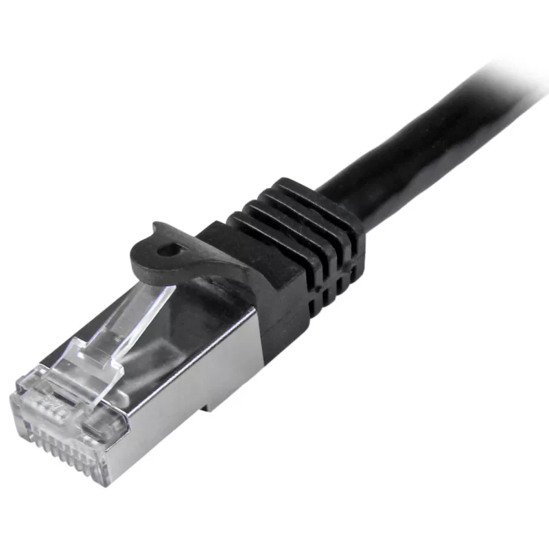 StarTech.com Cat6 komutācijas kabelis - ekranēts (SFTP) - 0,5 m, melns