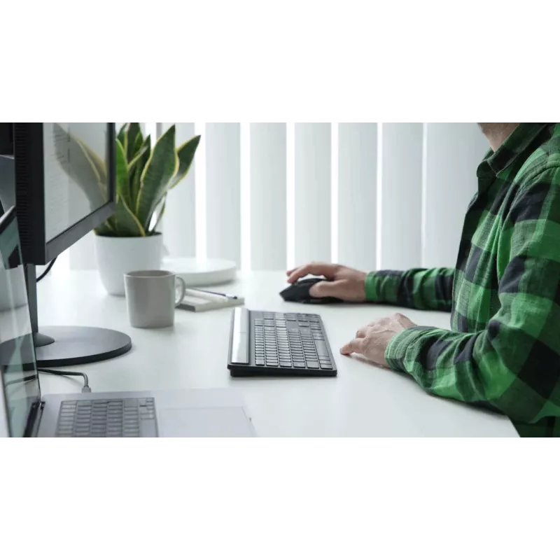 Targus EcoSmart AKB868FR tastatūra Universāla Bluetooth AZERTY Franču Melna