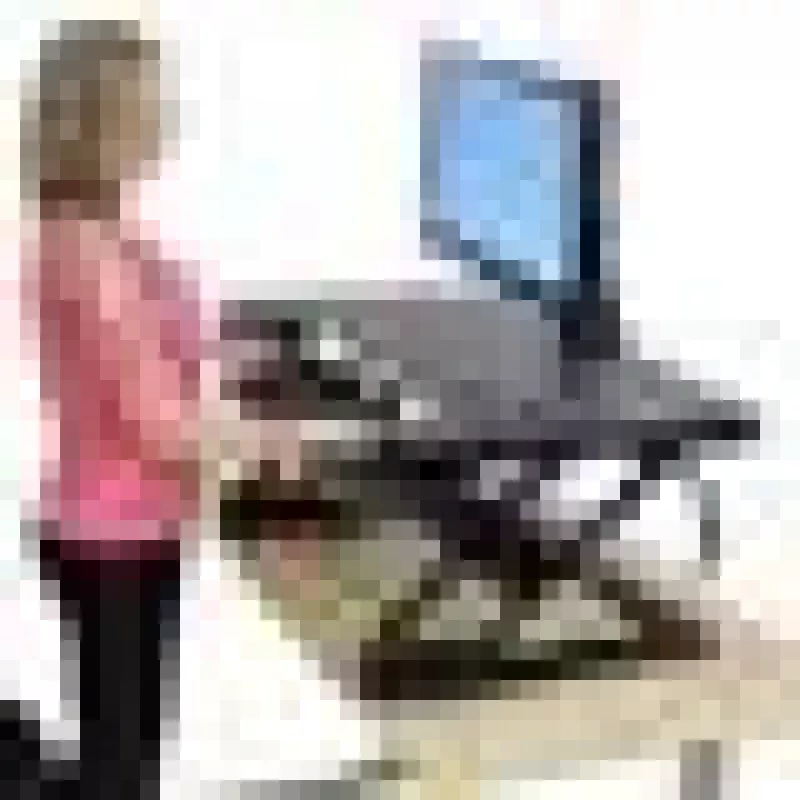 Galda pārveidotāja statīvs ERGOTRON WorkFit-T Melns — nerūsējošā tērauda rāmis, augstums 380 mm, maksimālā slodze 15,9 kg