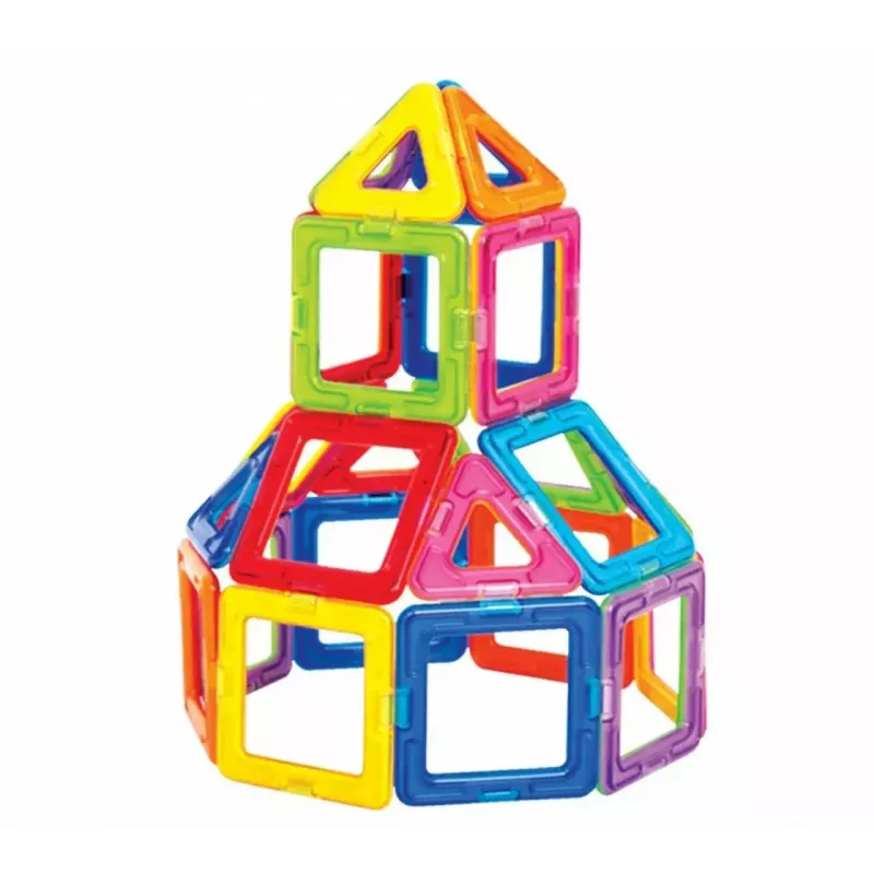 Magformers magnētiskie klucīši Basic 30 gab. komplekts, MAGFORMERS — 30 daļu magnētiskā konstruēšanas rotaļlieta