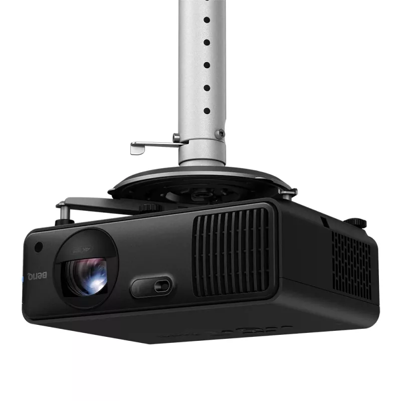 Īsa attāluma projektors BenQ LK835ST — DLP 4K (4096×2400), 4000 ANSI lūmeni, lāzers, projekcijas attiecība 0,69–0,83, motorizēts fokuss, melns