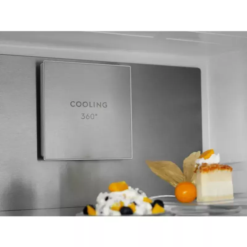 Electrolux LNT7ME36K2 ledusskapis ar saldētavu, 367 l (ledusskapis 266 l, saldētava 101 l), apakšējā saldētava, No Frost, enerģijas klase E, melns