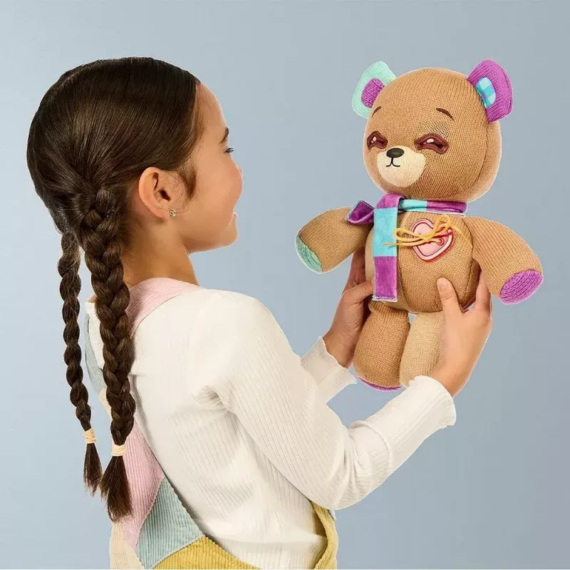 Plīša interaktīvā maskota Cobi Thready Bear — ar kustību aktivizējama rotaļlieta ar skaņu un sensoriem
