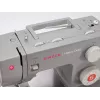 Automātiskā šujmašīna SINGER Heavy Duty 4432 — 32 dūrienu raksti, 1100 apgr./min, 6 mm dūriena platums, brīvā roka, 120 V