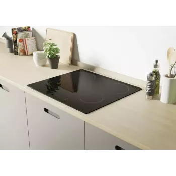 Iebūvējamā keramiskā plīts virsma CANDY CH64CCB/4U2 — 4 zonas, skārienvadība, 59×52 cm, melna