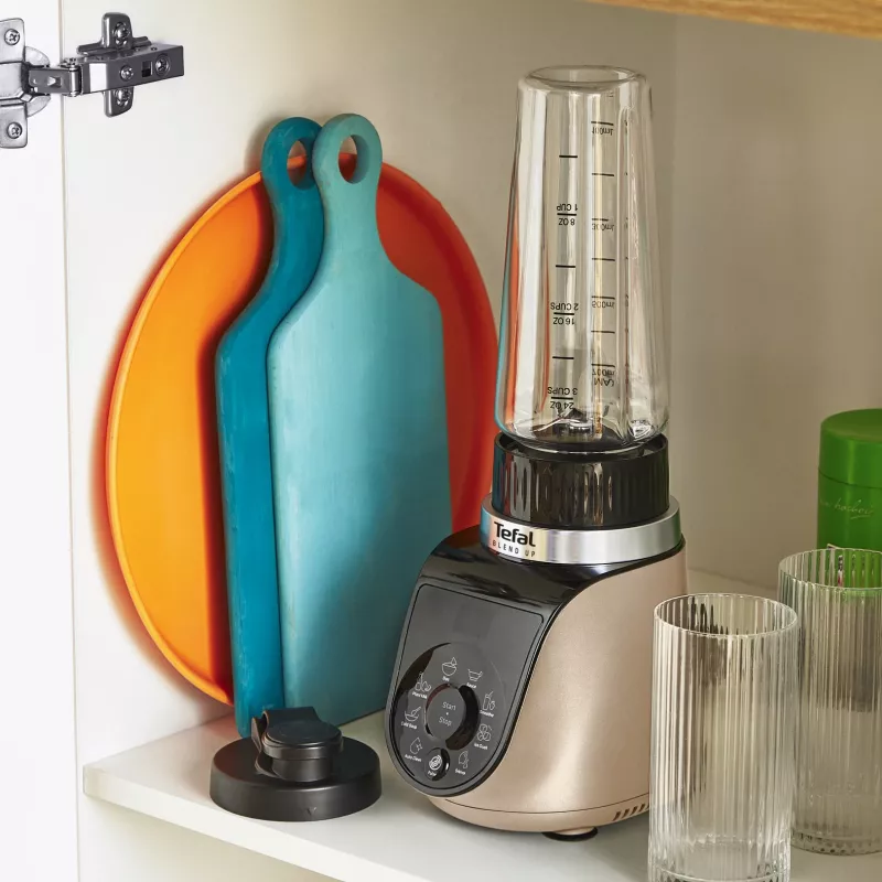 Galda blenderis Tefal Blend Up BL190AF0 — 0,85 L bļoda, 1000 W, 6 asmeņu Powelix, impulsa režīms, ledus smalcināšana (Caurspīdīgs/Melns/Bēšs)