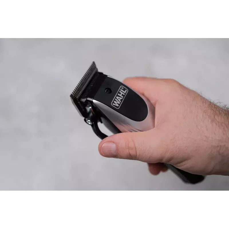 Matu griešanas mašīnīte Wahl Rapid Clip 33-pakāpju 0,7–28 mm litija jonu akumulators, melna/nerūsējošais tērauds