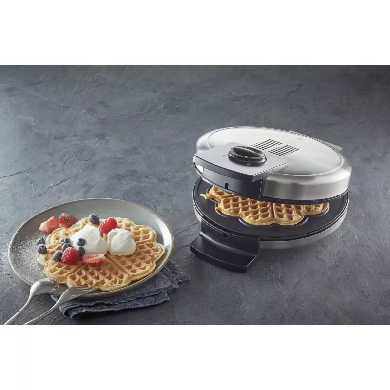 WMF Lono 04.1521.0011 vafeļu gludeklis 5 vafeles 900 W Melns, Hromēts