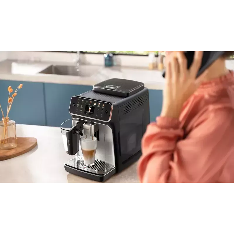 Philips 5500 sērija Series 5500 EP5546/70 Pilnībā automātiska espresso automāts
