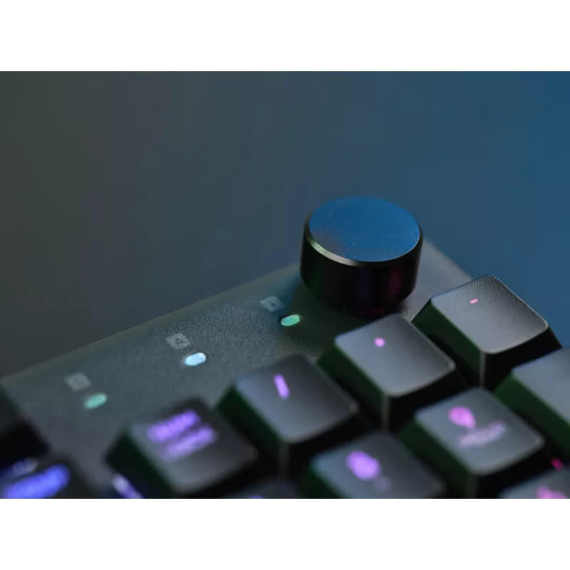 Mehāniskā spēļu tastatūra TRUST GXT 866 TORIX USB pilnizmēra 104 taustiņi QWERTY melna RGB