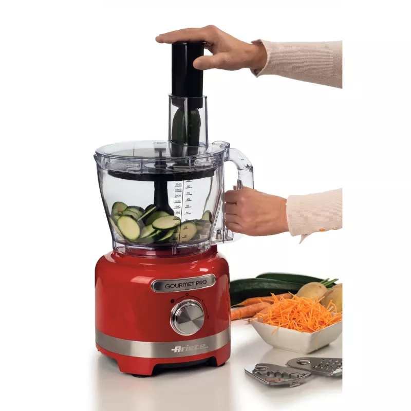 Ariete 1782 Gourmet Pro Moderna, virtuves kombains, 3L daudzfunkcionāla bļoda, 2L blenderis, 2 ātrumi + Pulse, asmeņu komplekts + nerūsējošā tērauda disks, sulu spiedes piederums, sarkans