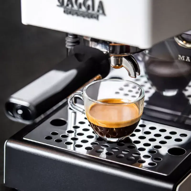 Gaggia Classic E24 Manuālais espresso aparāts 2,1 L