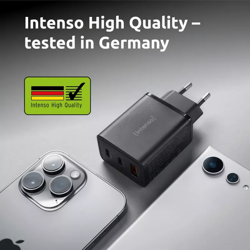 Strāvas adapteris Intenso W65ACC USB-A un USB-C pieslēgvietas melns
