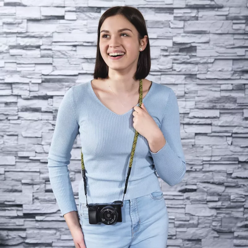 Hama Braid 120 siksna digitālajai kamerai neilons melna, dzeltena