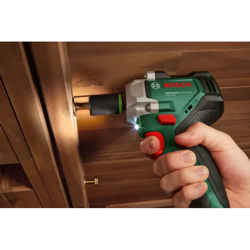 Bosch UniversalImpactDrive 18V-350 (Tikai instruments + sešstūra adapteris + 3 uzgriežņi 17, 19, 21 mm)