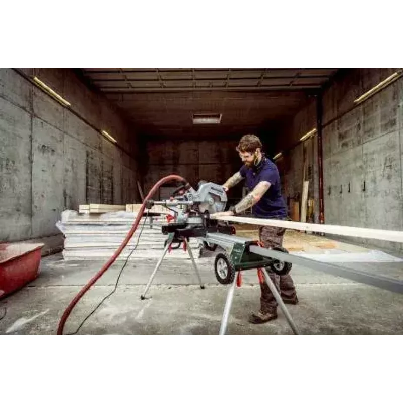 Leņķa zāģis Metabo KGS 305 M 3700 RPM 1600 W Double Bevel