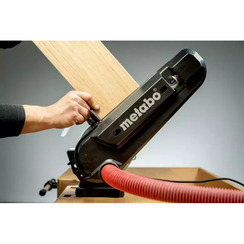 Metabo BS 200 Plus stenda slīpmašīna