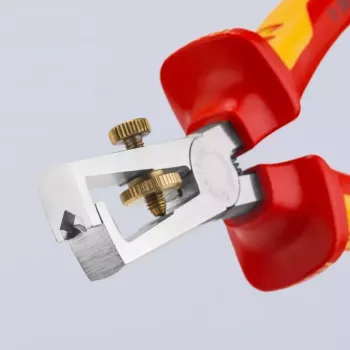 Kabeļu presēšanas kombinētais instruments Knipex 11 06 160 T
