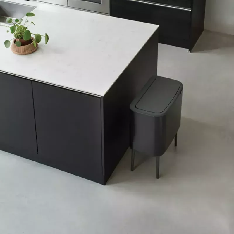 Atkritumu tvertne Brabantia 316067 33L Taisnstūrveida Nerūsējošais tērauds Melna