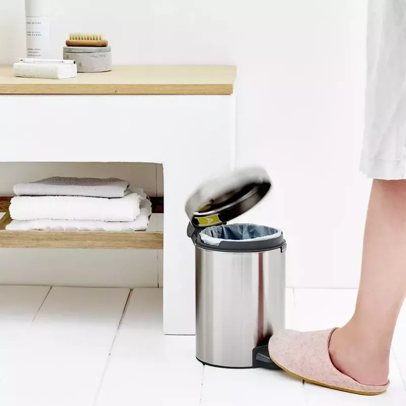 Pedāļa tvertne Brabantia newIcon Round Brushed steel