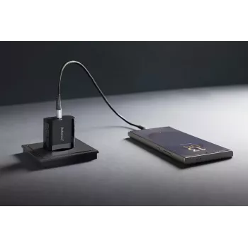 Strāvas adapteris Intenso W20C 20W USB-C melns