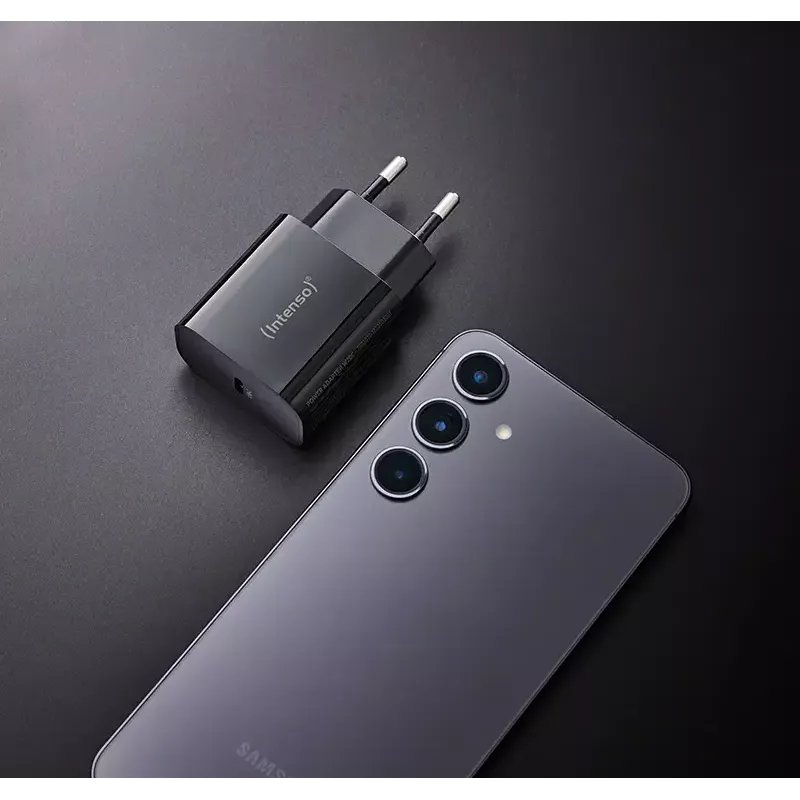Strāvas adapteris Intenso W20C 20W USB-C melns
