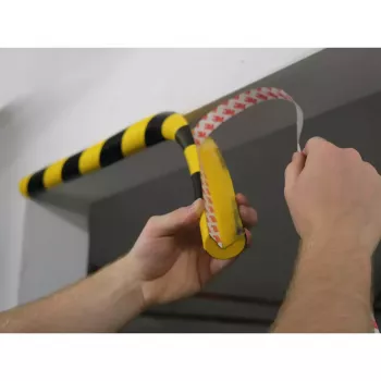 Izturīgs C25R poliuretāna izstrādājums melnā un dzeltenā krāsā, noapaļots, 1000 mm