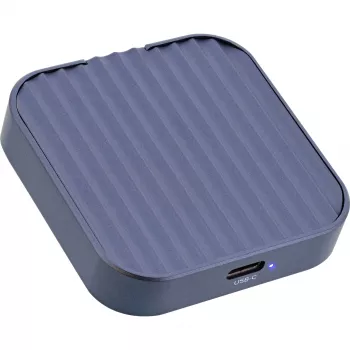 InLine Clip Case - Magnētiskais USB-C korpuss SATA III un NVMe M.2 SSD diskiem