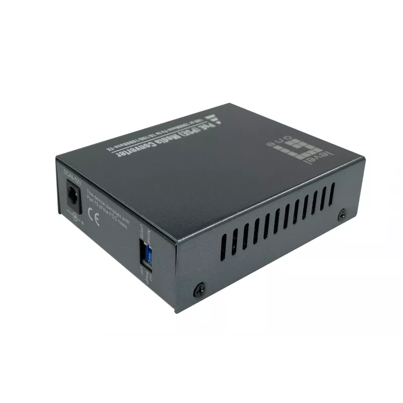 LevelOne RJ45 uz SC Gigabit multivides pārveidotājs, PoE PSE, Daudzmodu šķiedra, 0.5km