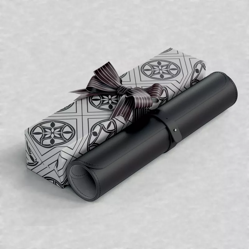 Leitz lielais galda paklājiņš. Produkta krāsa: melna, Materiāls: polivinilhlorīds (PVC). Platums: 400 mm, Dziļums: 800 mm, Augstums: 2 mm