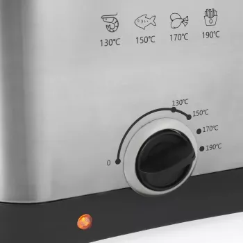 Fritieris Princess 01.182612.01.001 1,5 L 1000 W Melns