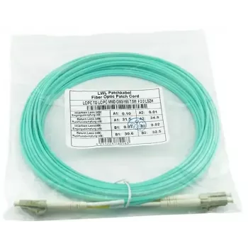 Optiskās šķiedras kabelis BlueOptics 050502T512000030M-BO 2x LC 2x SC LC/APC OM3 30 m Zaļš