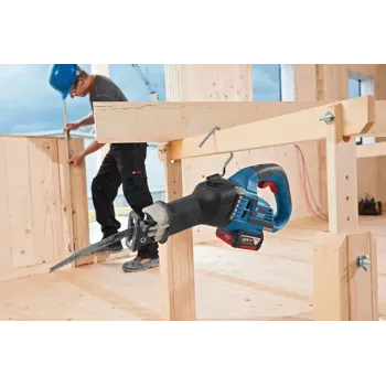 Zāģis Bosch GSA 18V-32 Professional