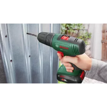 Bosch EasyDrill 18V-40 1630 RPM bezatslēgas 1,3 kg melna, zaļa