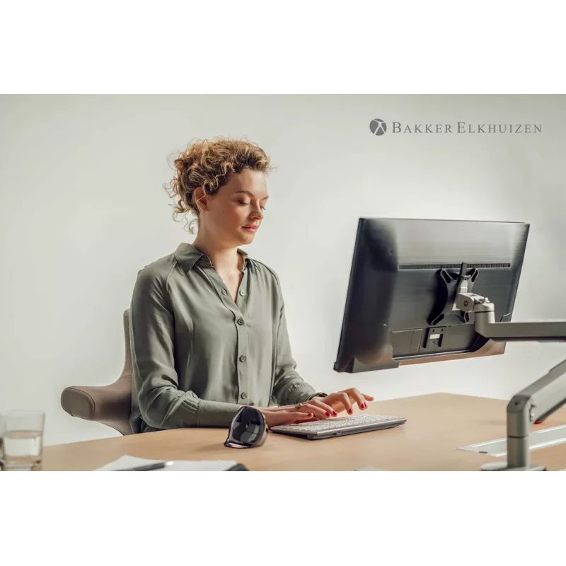 BakkerElkhuizen Evoluent D Large, labajai rokai, vertikāls dizains, lāzers, USB Type-A, 3200 DPI, melns, pelēks, sudrabs